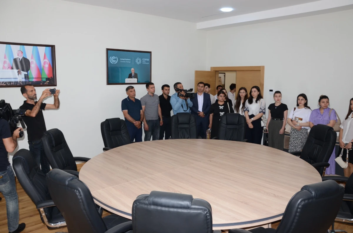 Kürdəmir rayon prokurorluğunda “Açıq qapı” günü keçirildi — 2