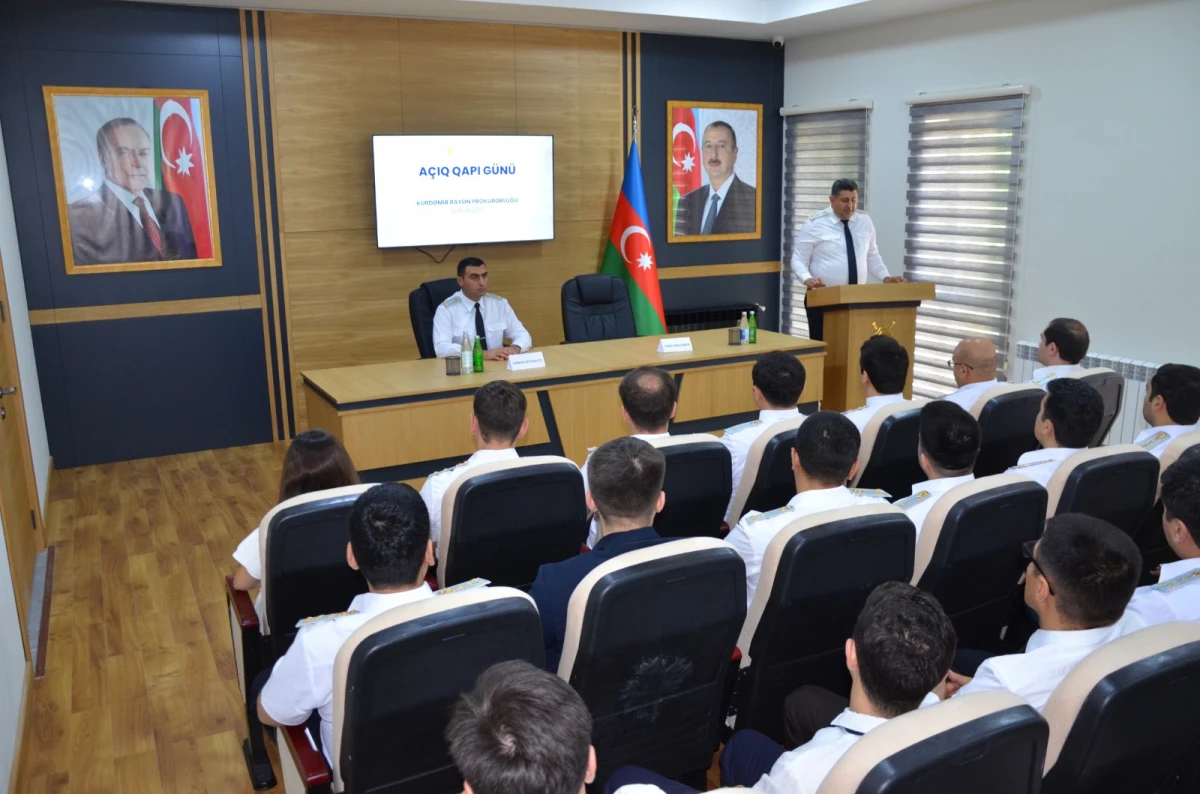 Kürdəmir rayon prokurorluğunda “Açıq qapı” günü keçirildi — 8