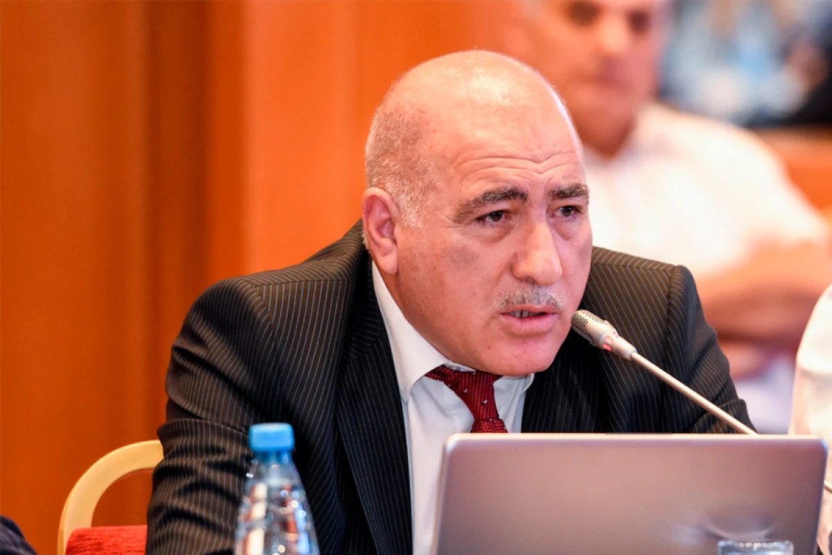 Pənah Hüseyn istefa verdi