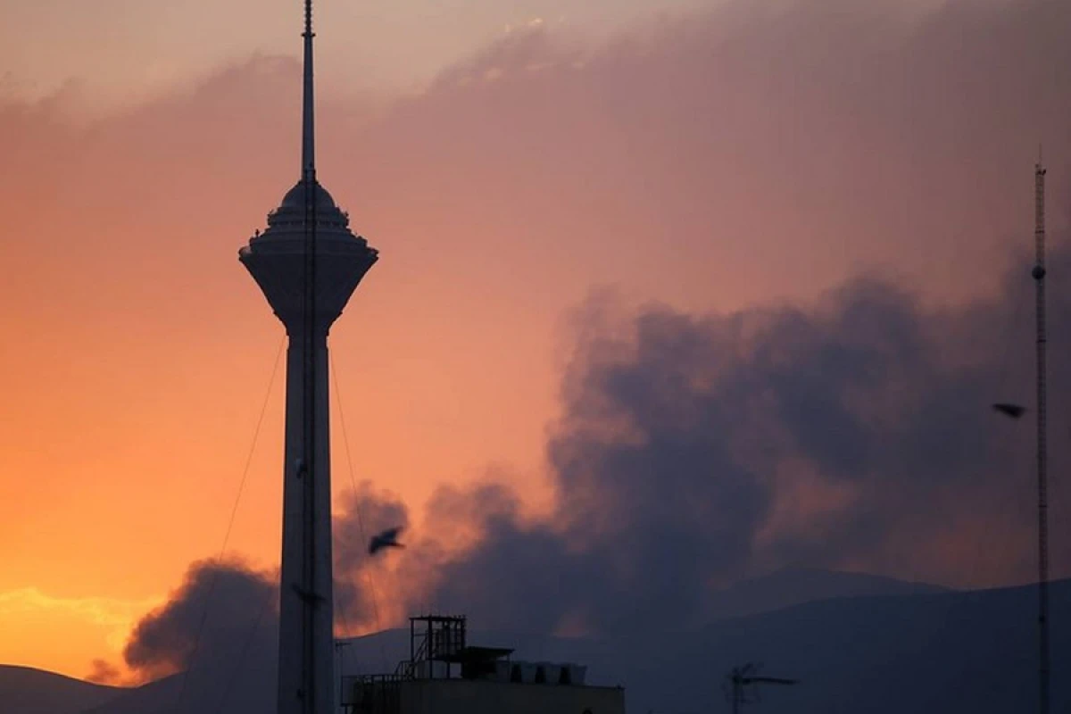 İranın Silahlı Qüvvələrinin Rabitə Mərkəzinə zərbə endirildi