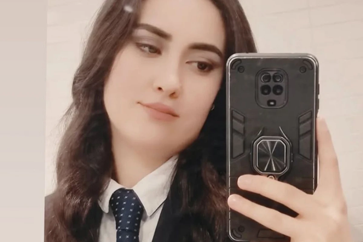 Gənc qız qəfil dünyasını dəyişdi
