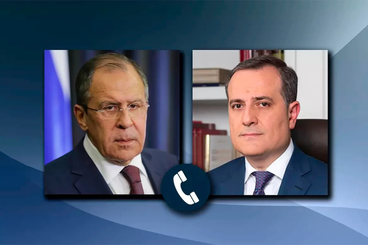 Ceyhun Bayramov və Sergey Lavrov arasında telefon danışığı aparıldı
