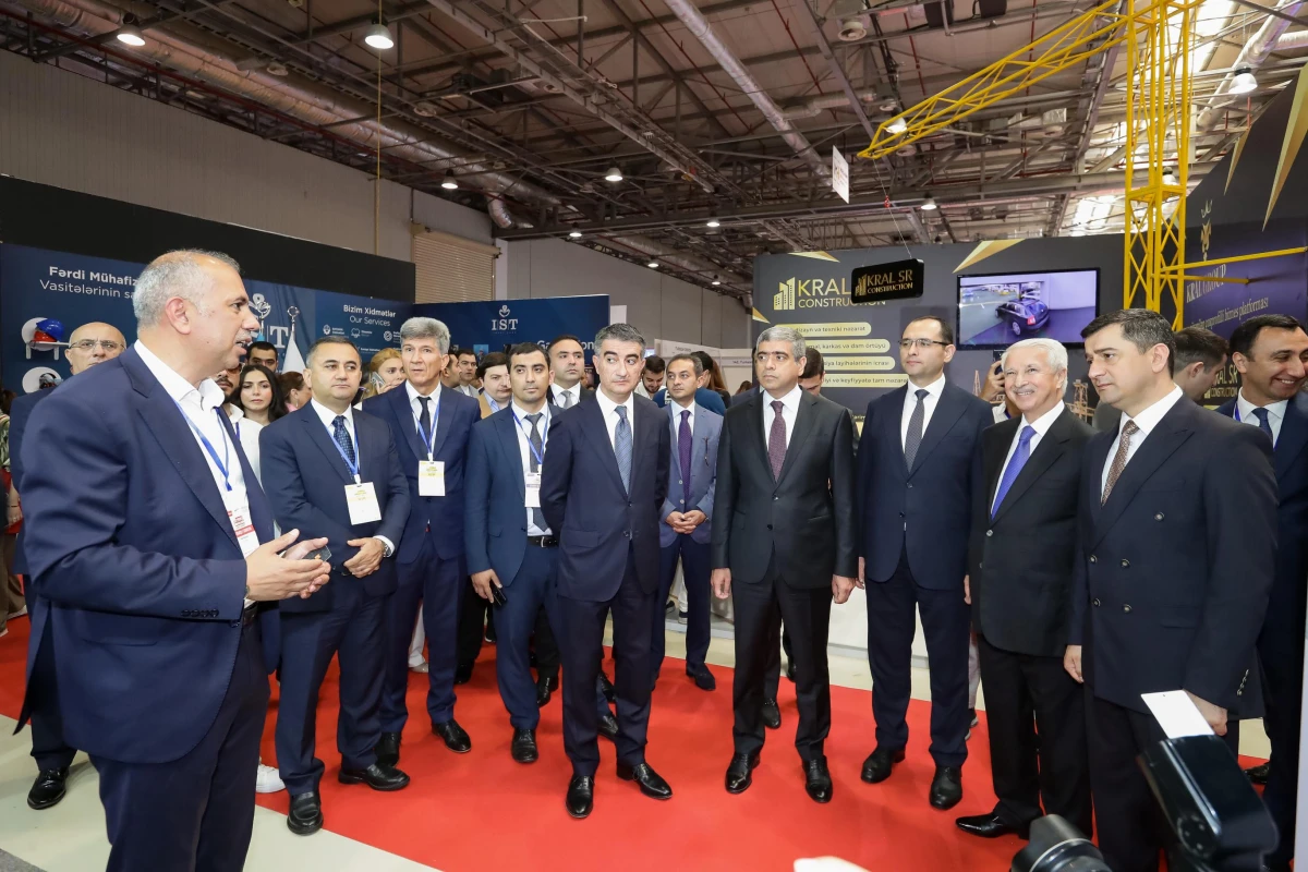 Nazir: "İşçi hüquqları ilə  bağlı işəgötürənlərin öhdəliklərinin icrasına əlavə stimul yaradılır" — 2