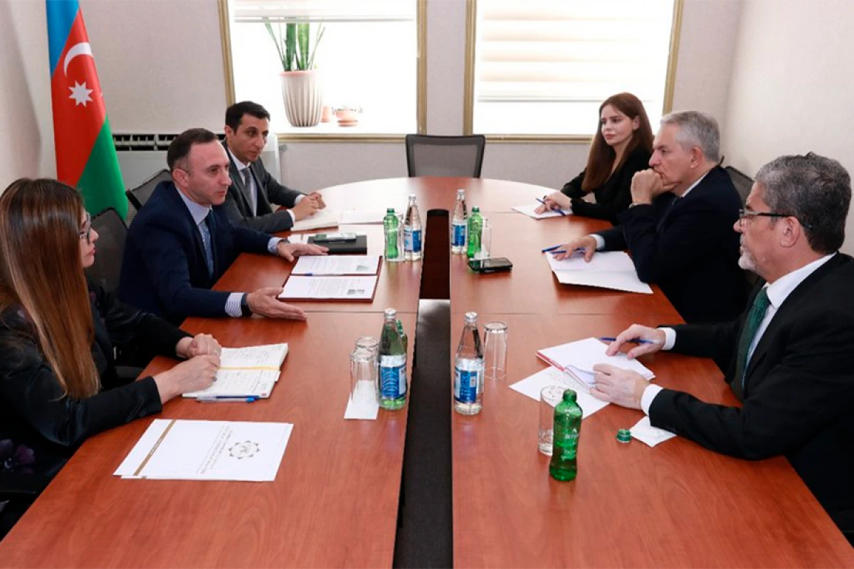 Bir qrup xarici jurnalist Diaspor Komitəsində oldu