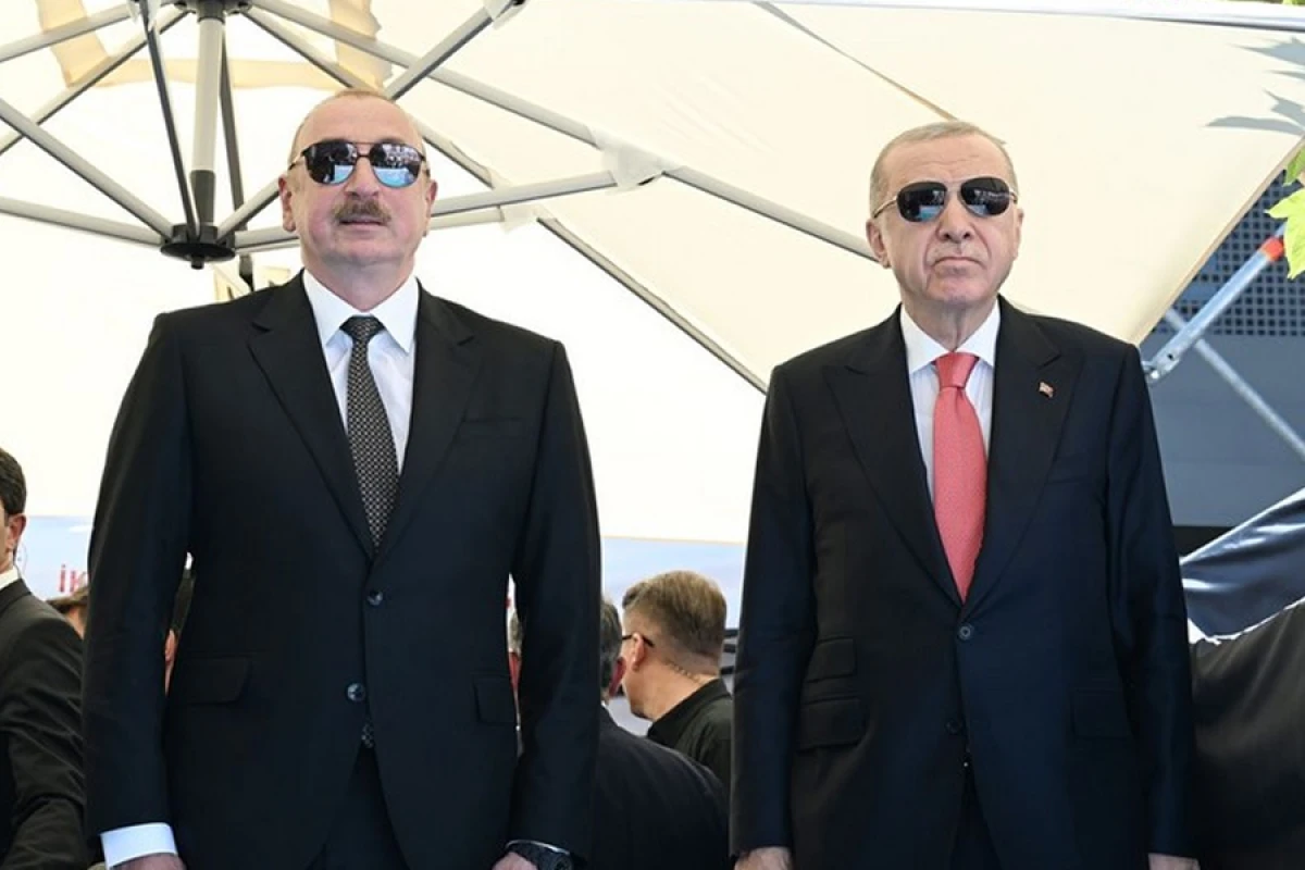 Prezidentin sosial şəbəkə hesablarında Türkiyəyə səfərindən görüntülər paylaşıldı
