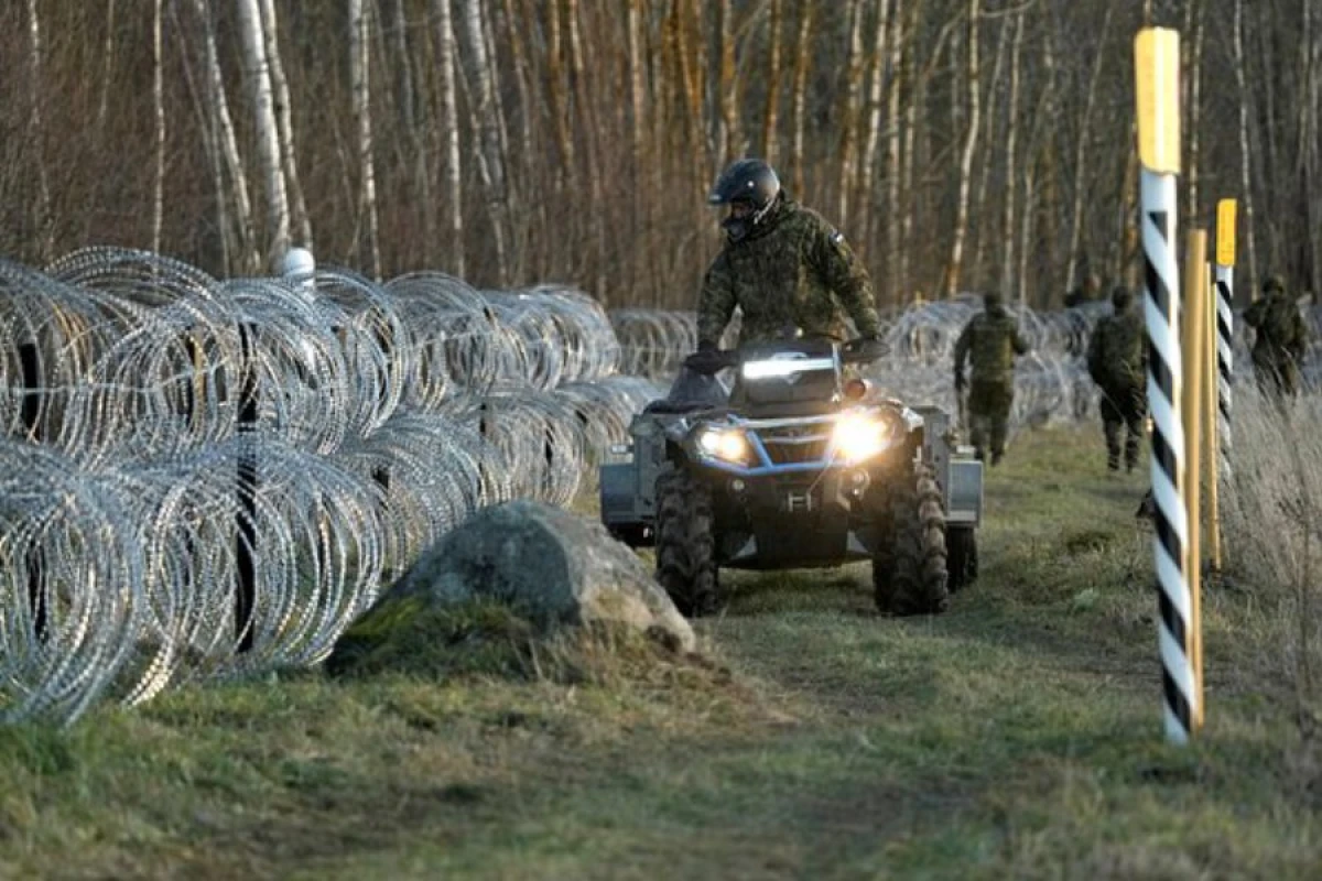 Estoniya Rusiya ilə sərhəddə müdafiə xətti qurur