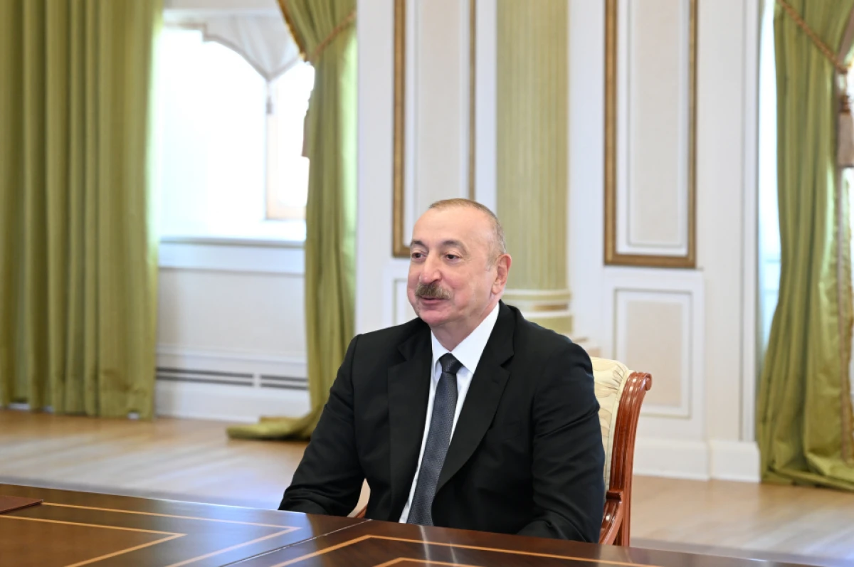 Prezident İlham Əliyev UFC-nin prezidentini qəbul etdi — 6