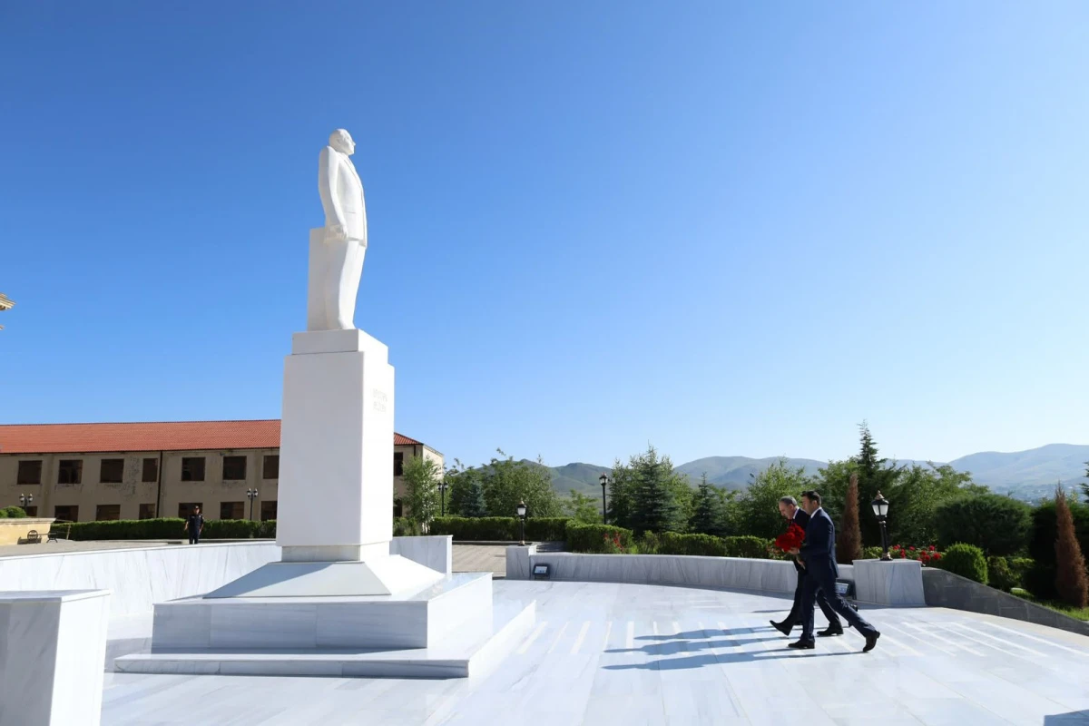 Baş prokuror Gədəbəy rayonunda vətəndaşları qəbul etdi — 2
