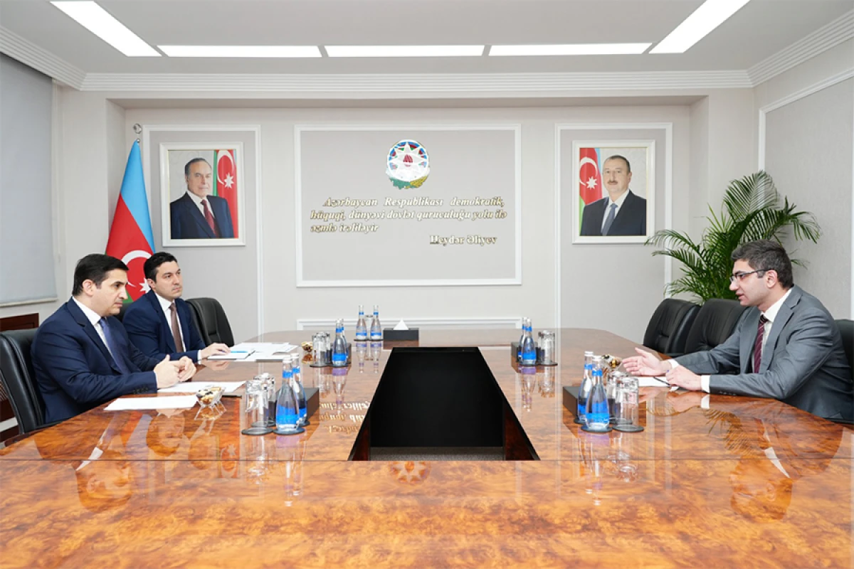 Fərid Əhmədov “Yüksəliş” müsabiqəsinin qalibləri ilə görüşdü