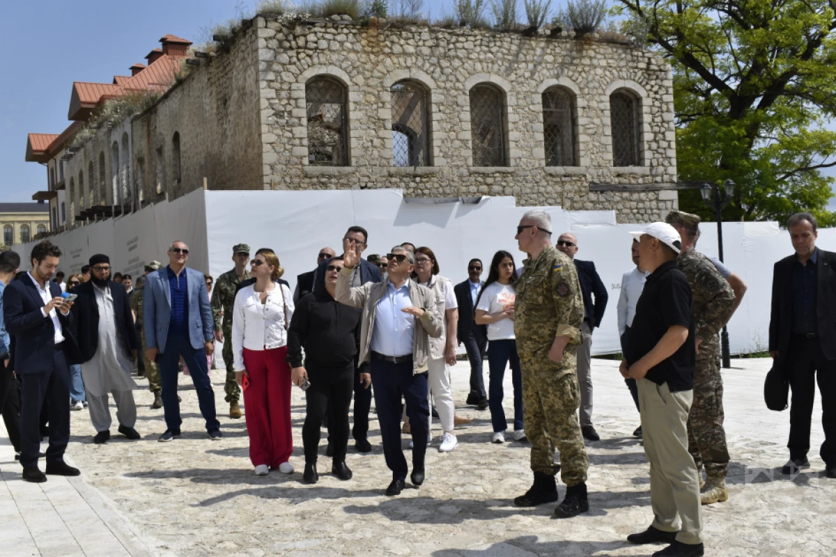 Diplomatik korpusun nümayəndələri Şuşa şəhəri ilə tanış oldular — 6