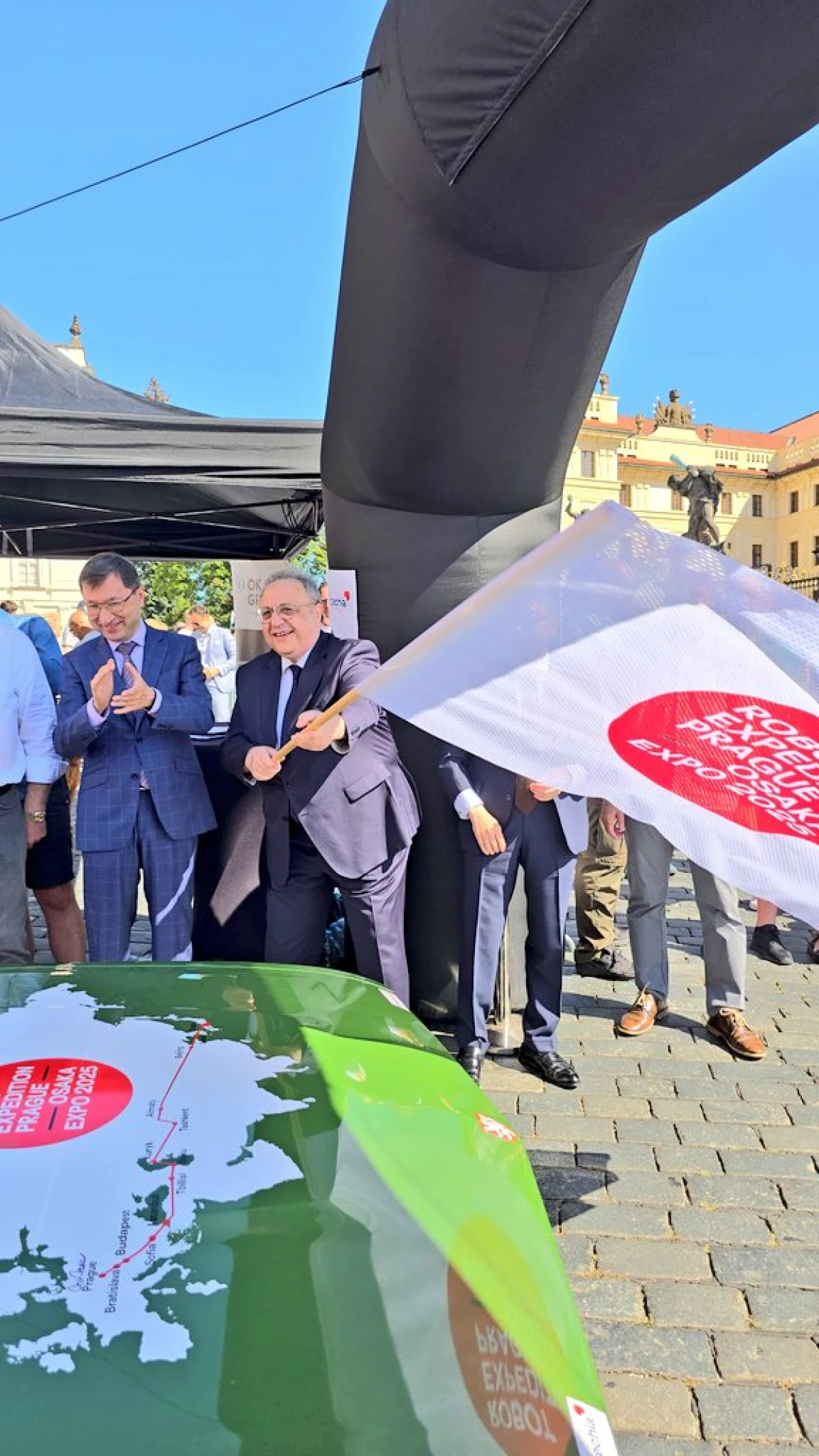 Azərbaycan “Robot Ekspedisiyası Praqa-Osaka Expo 2025” layihəsini dəstəkləyir — 2