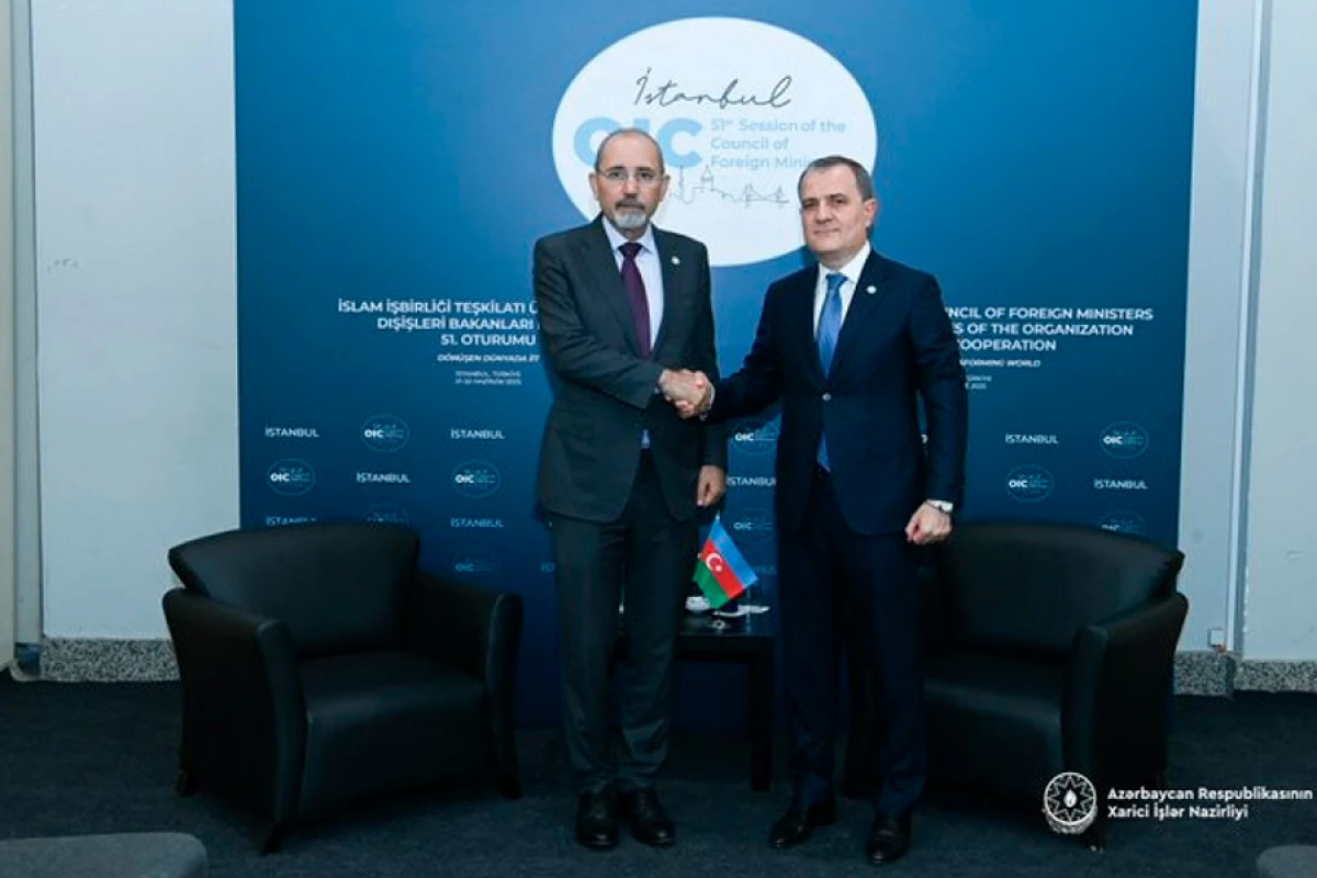 Azərbaycan və İordaniya XİN rəhbərləri görüşdü