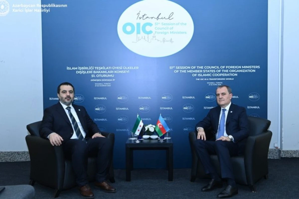 Azərbaycan və Suriya XİN başçıları görüşdülər