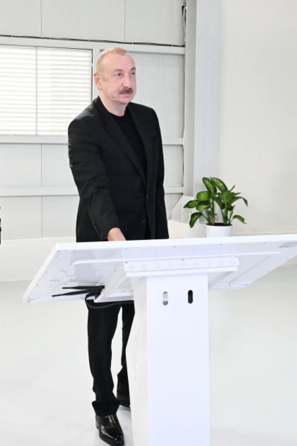 Prezident İlham Əliyev Yevlax şəhəri qumsüzgəc texnologiyalı sutəmizləyici qurğunun açılışında iştirak etdi - YENİLƏNDİ — 8