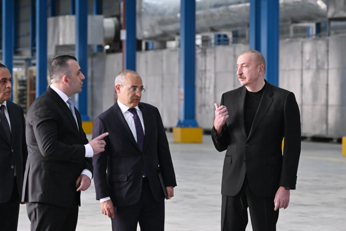 Prezidenti İlham Əliyev Goranboyda tikinti materialları istehsalı müəssisəsinin açılışında iştirak etdi - YENİLƏNDİ — 8