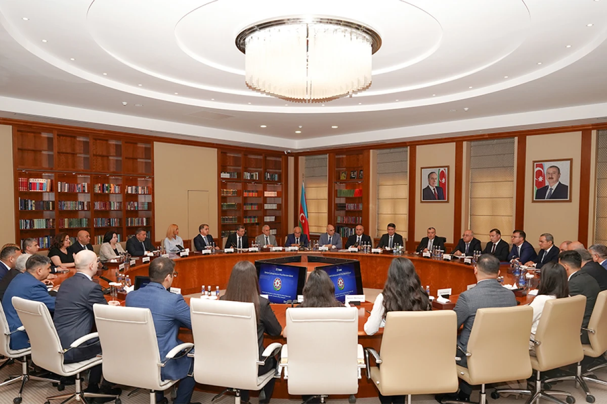 Maliyyə Nazirliyində dövlət qulluğuna qəbul olunan əməkdaşların andiçmə mərasimi keçirildi