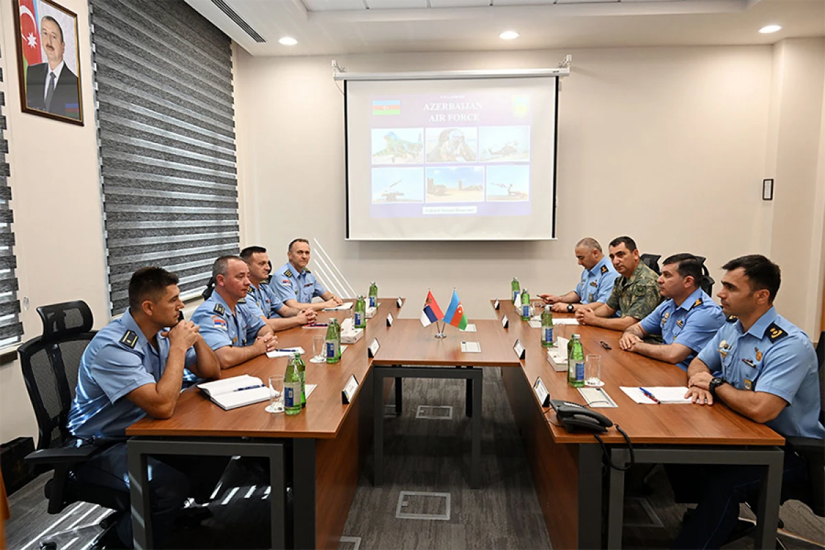 Azərbaycan və Serbiya HHQ arasında görüş keçirildi