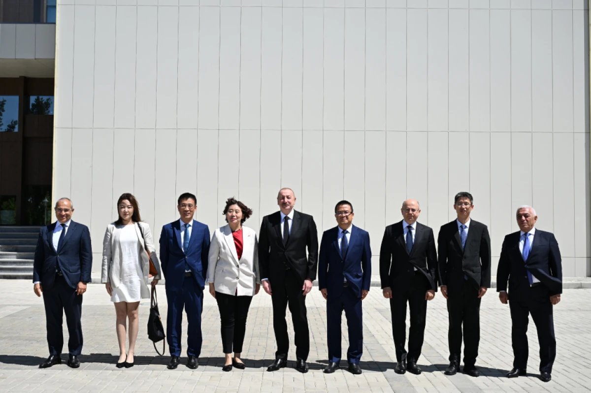Prezident İlham Əliyev Mingəçevirdə Çinin “Dongfang Electric İnternational Corporation” Şirkətinin İdarə Heyətinin sədrini qəbul etdi — 1