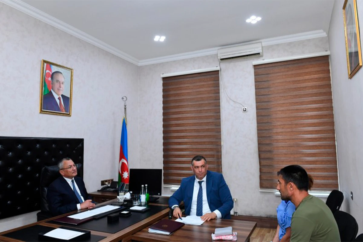 Rövşən Rzayev vətəndaş qəbulu keçirdi