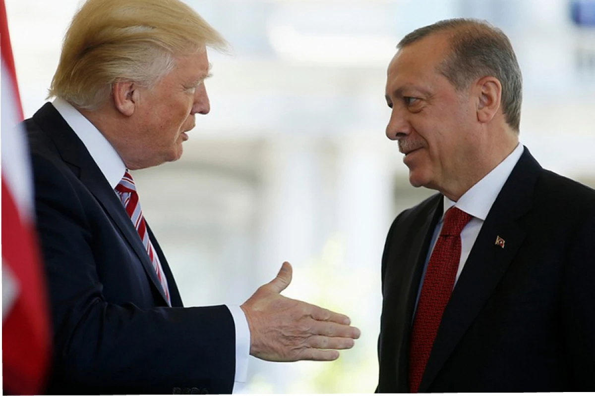 Ərdoğan Trampla Yaxın Şərq məsələsini müzakirə etdi