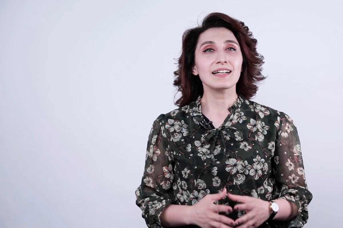 Pərvinə Qədimova: “Müəllim gələcəyi ayaqda saxlayan sütundur”