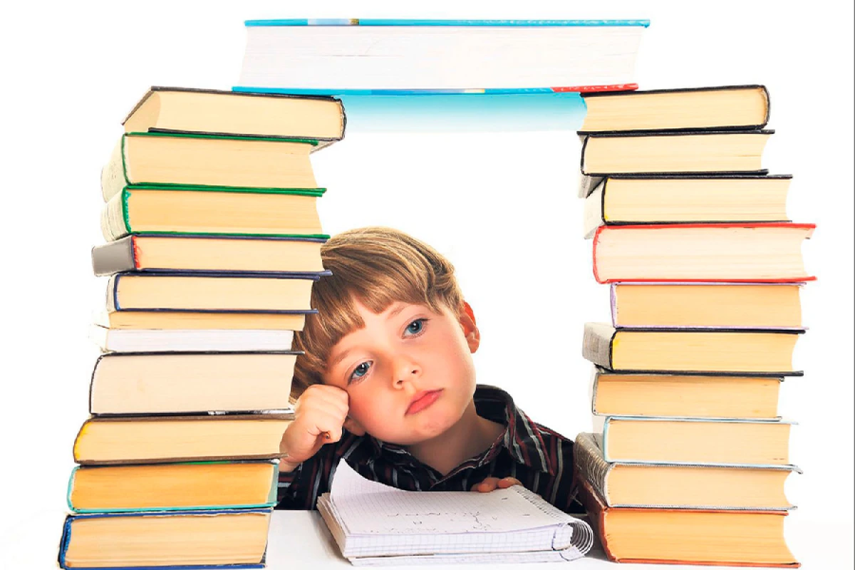 Tətilin dərs yükü: Mütəxəssis problemi izah edir…