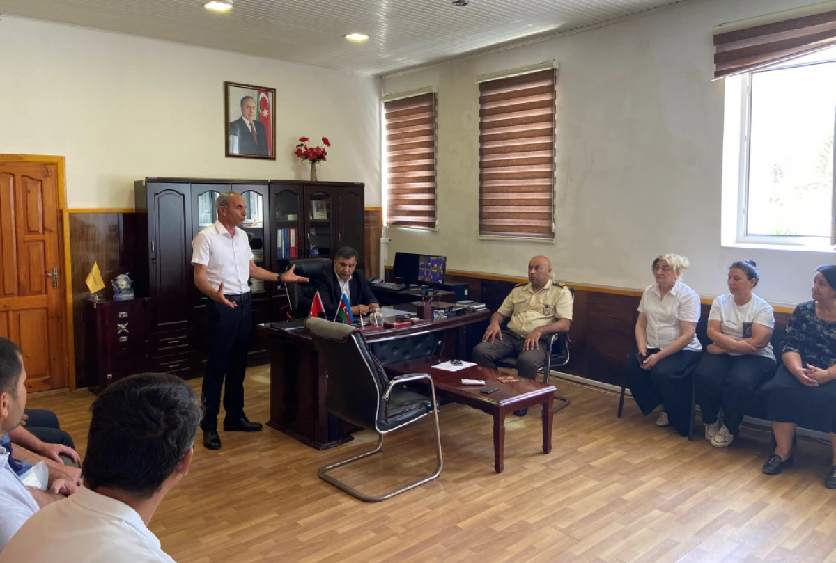 FHN silsilə maarifləndirmə tədbirləri keçirdi — 4