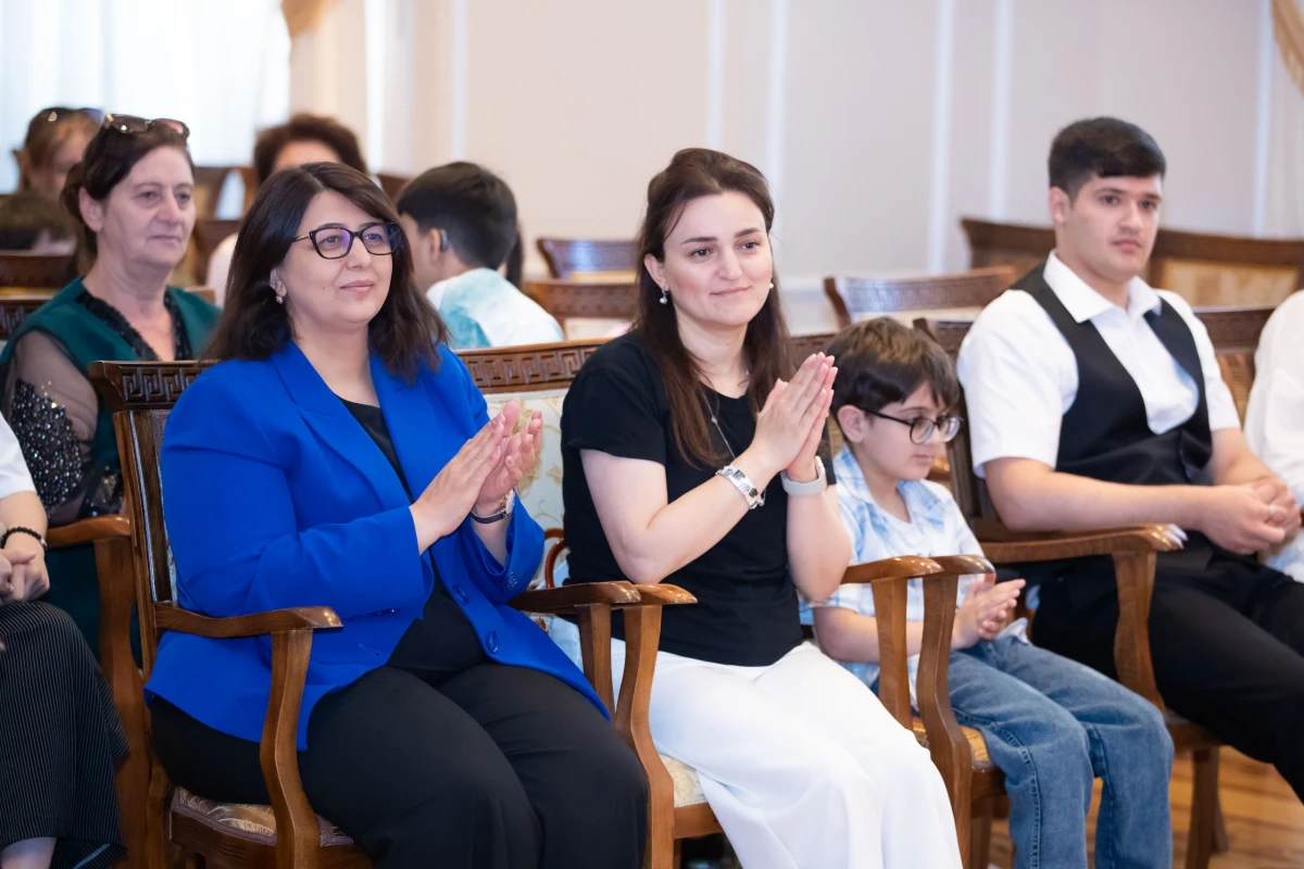 Sosial Xidmət Mərkəzlərinin benefisiarları üçün muzeyə ekskursiya təşkil edildi — 8