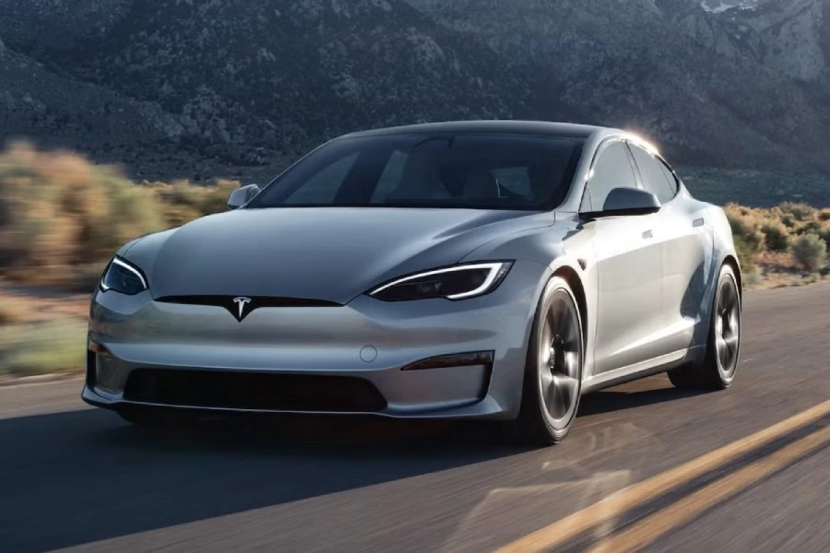 "Tesla"nın satışları azaldı