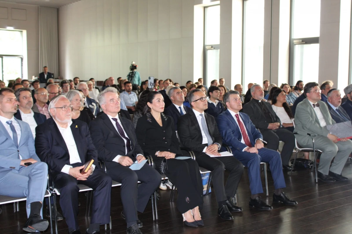 Ombudsman beynəlxalq konfransda çıxış etdi — 1