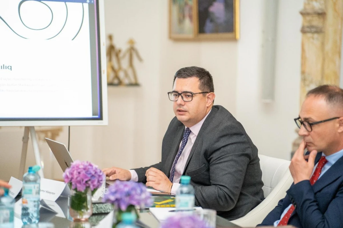 Vyanada Azərbaycanın xaricdəki mədəniyyət mərkəzlərinin yarımillik hesabat toplantısı keçirildi — 1