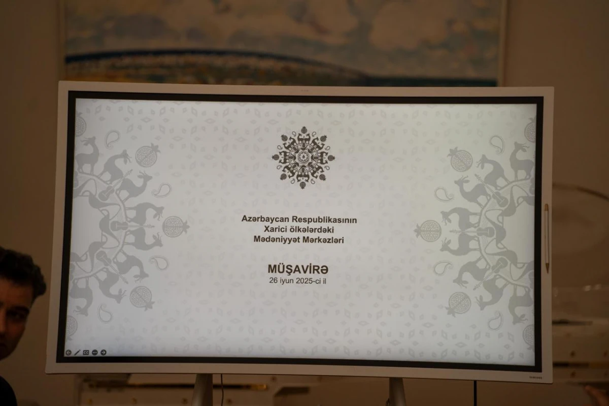 Vyanada Azərbaycanın xaricdəki mədəniyyət mərkəzlərinin yarımillik hesabat toplantısı keçirildi — 4