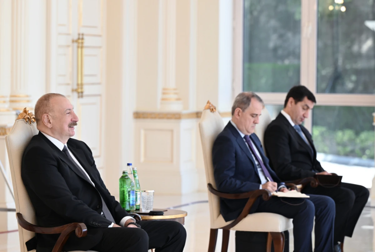 Prezident İlham Əliyev Sudanın ölkəmizdə yeni təyin olunmuş səfirinin etimadnaməsini qəbul etdi — 2