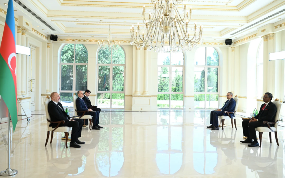 Prezident İlham Əliyev Sudanın ölkəmizdə yeni təyin olunmuş səfirinin etimadnaməsini qəbul etdi — 3