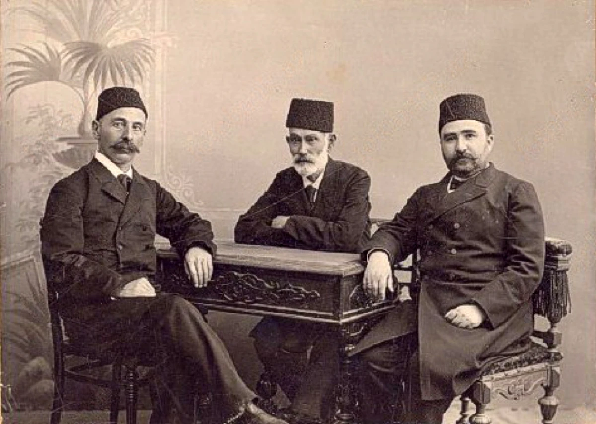 Azərbaycan milli mətbuatının banisi Həsən bəy Zərdabinin doğum günüdür — 1