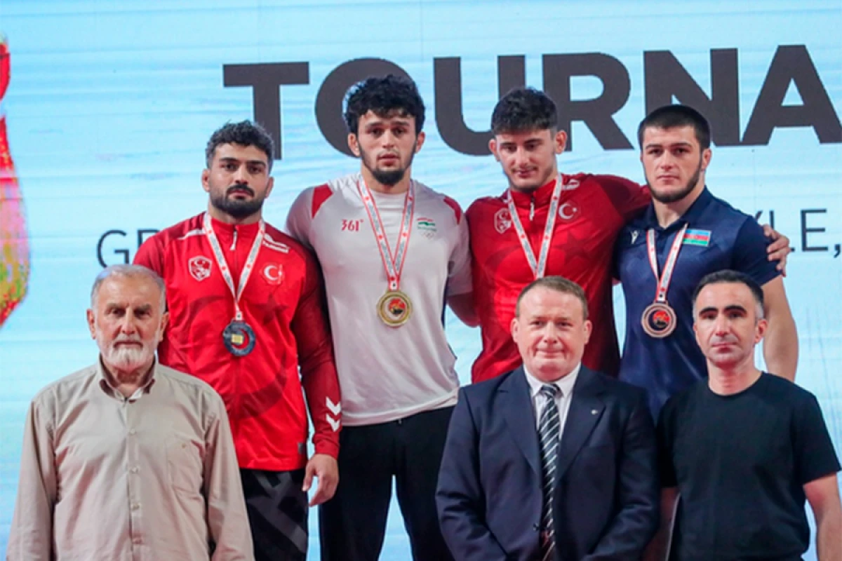 Güləşçilərimizin Memorialdan qazancı 8 medal oldu