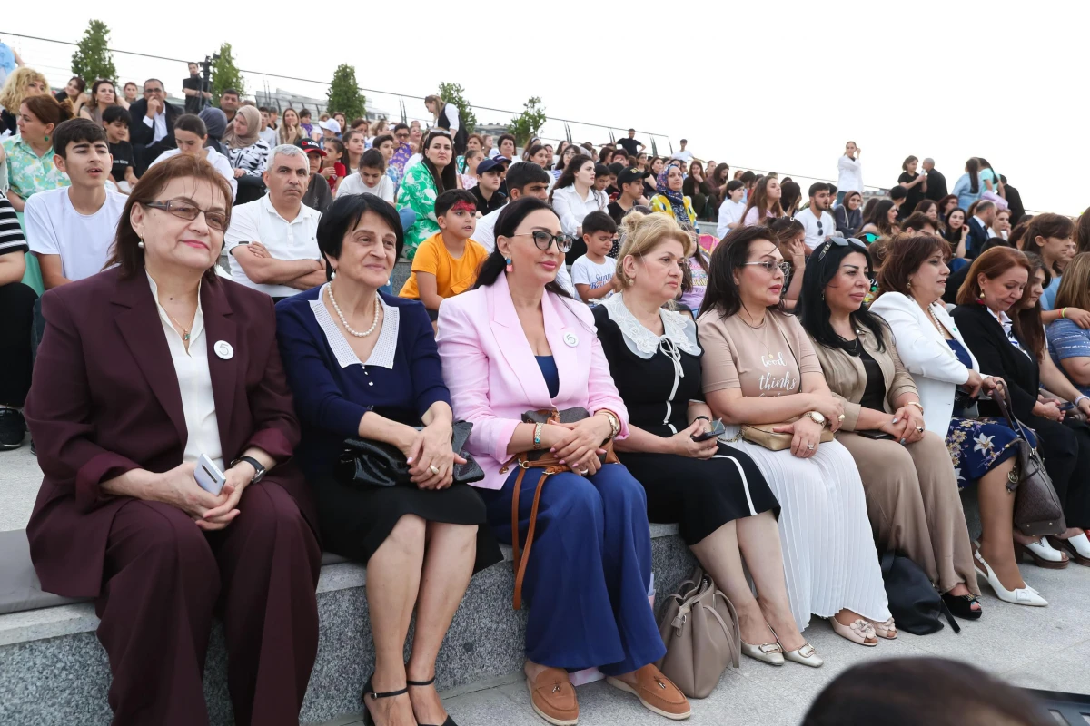 SXA-nın fəaliyyətinin 5 iliyinə həsr olunmuş “Bir qucaq qayğı” festivalı keçirildi — 8