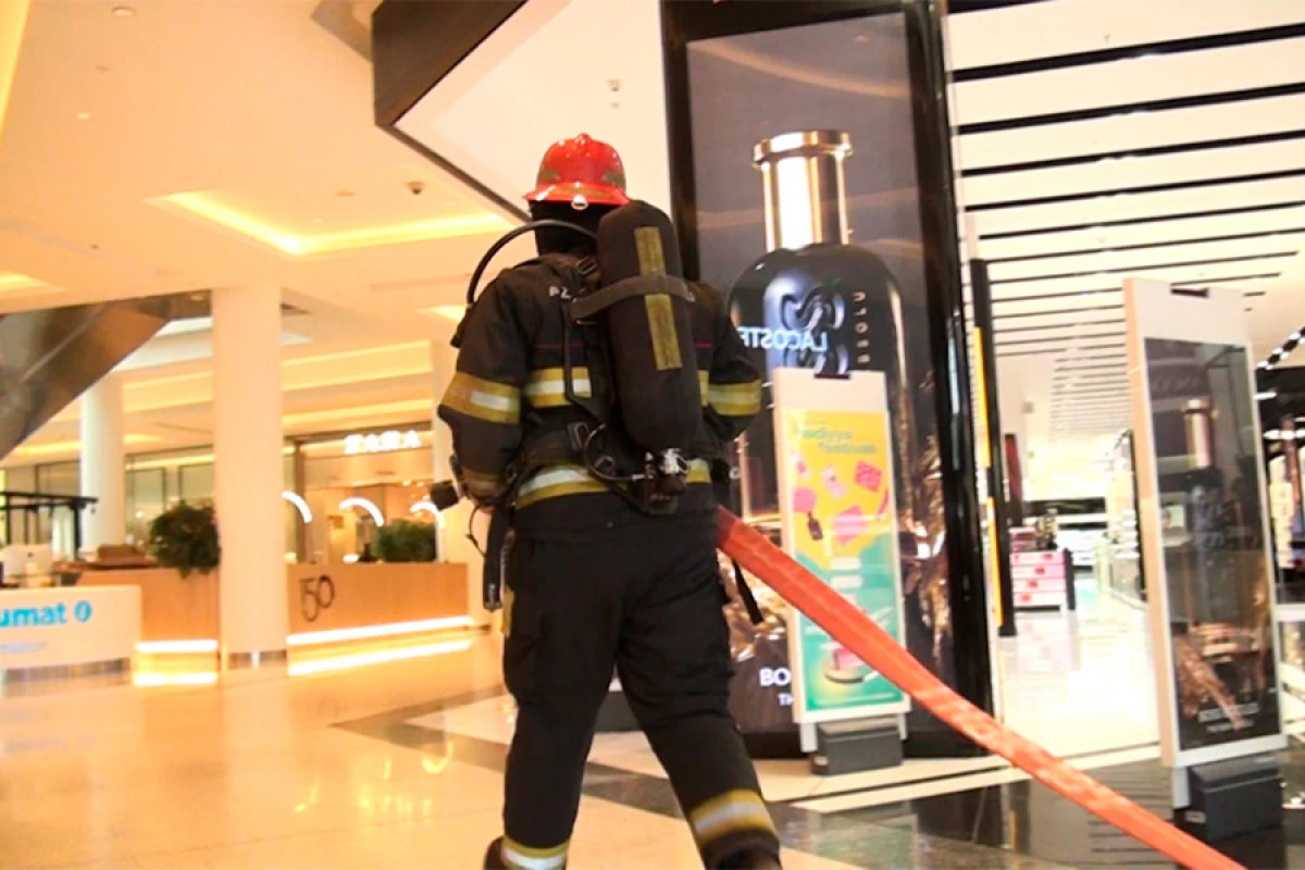 FHN ticarət mərkəzində təlim keçirdi