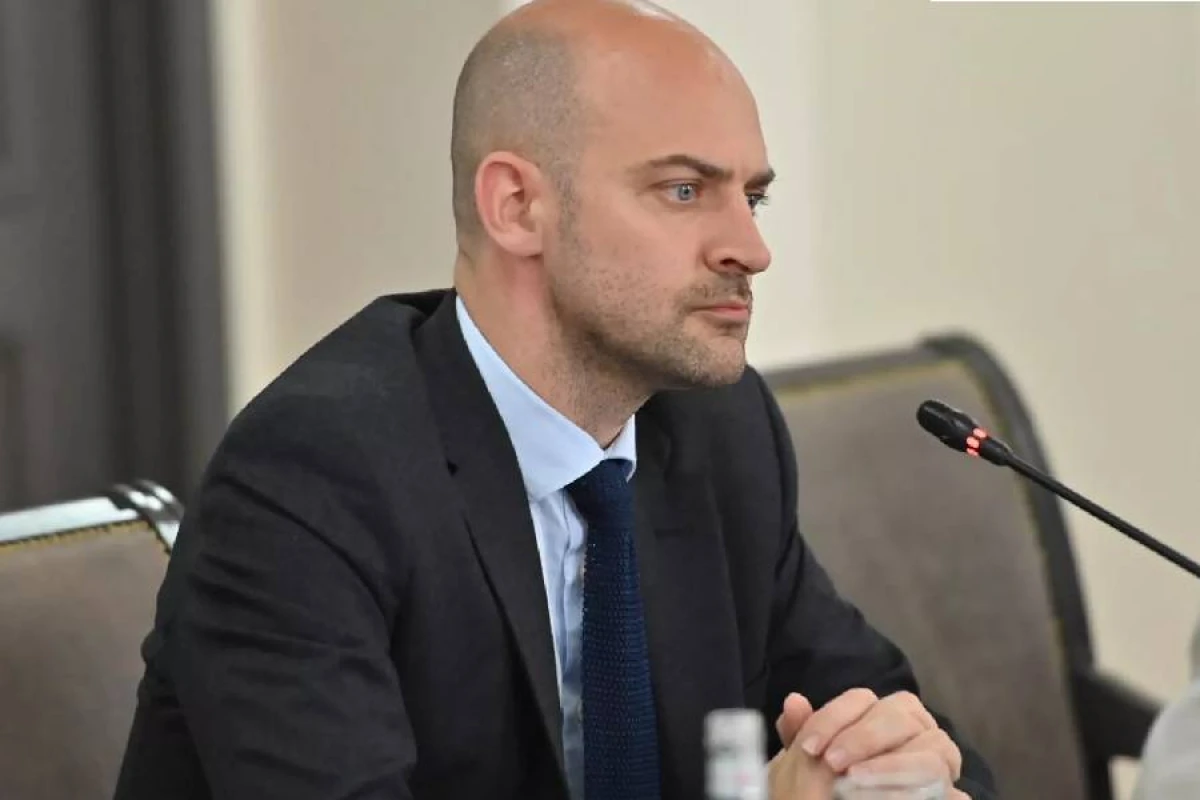 Fransa XİN rəhbəri: “Aİ Rusiyaya üç ilin ən sərt sanksiyalarını tətbiq edəcək”