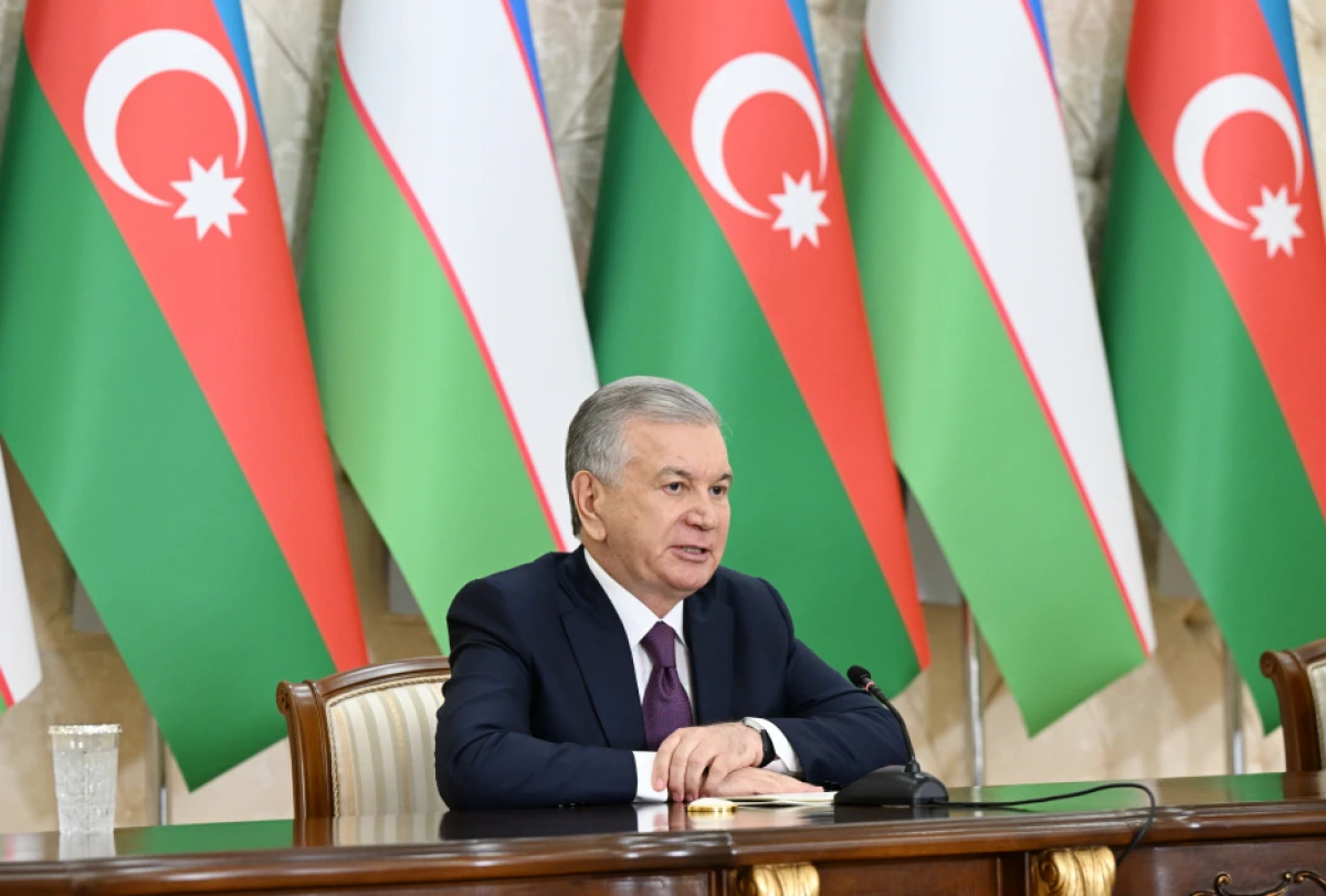 Azərbaycan Prezidenti İlham Əliyev və Özbəkistan Prezidenti Şavkat Mirziyoyev mətbuata bəyanatlarla çıxış etdilər - YENİLƏNDİ — 3
