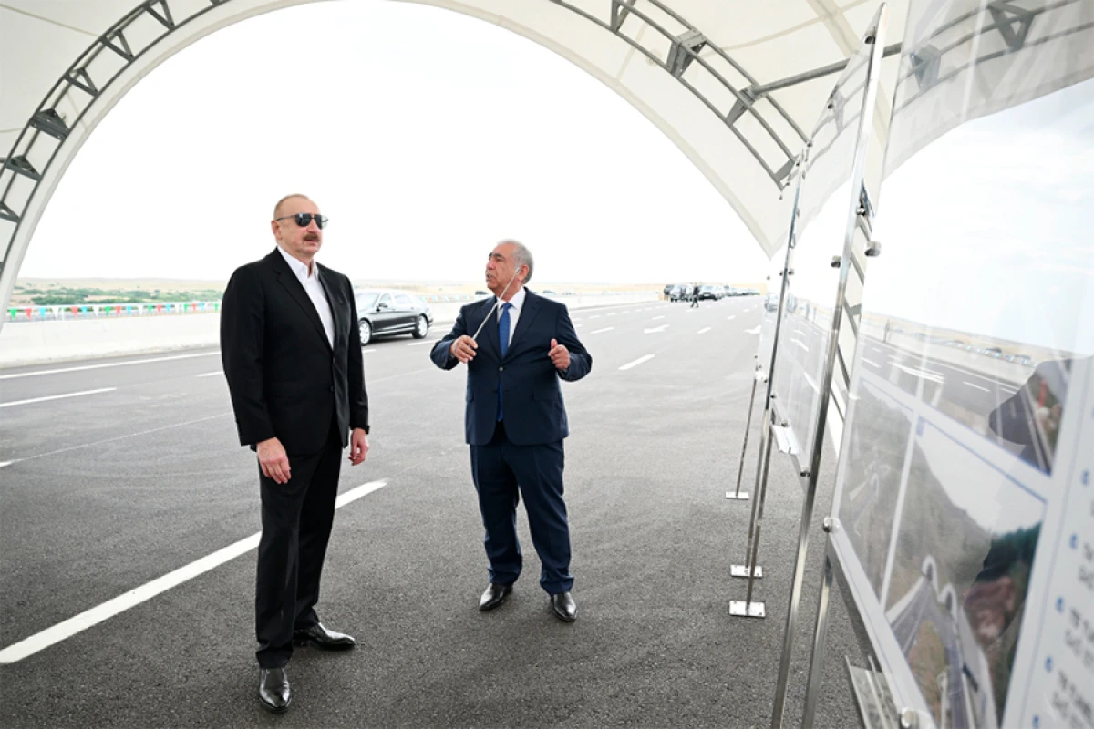 Prezident İlham Əliyev Əhmədbəyli-Füzuli-Şuşa yolunun açılışında iştirak etdi