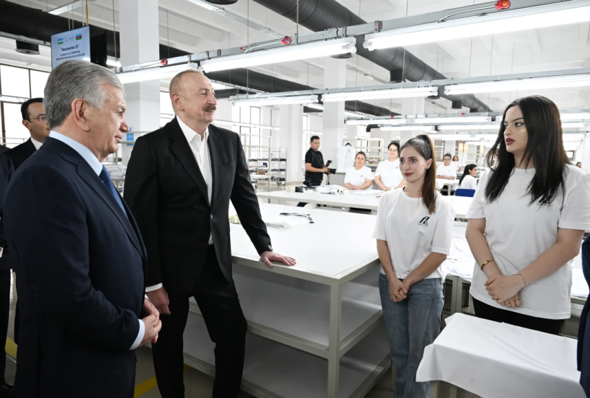 Azərbaycan və Özbəkistan prezidentləri Xankəndidəki “Businesstex JV” tikiş fabrikinin fəaliyyəti ilə tanış oldular — 5