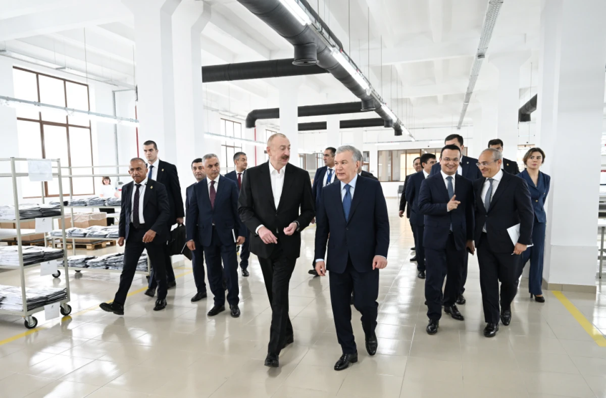 Azərbaycan və Özbəkistan prezidentləri Xankəndidəki “Businesstex JV” tikiş fabrikinin fəaliyyəti ilə tanış oldular — 7