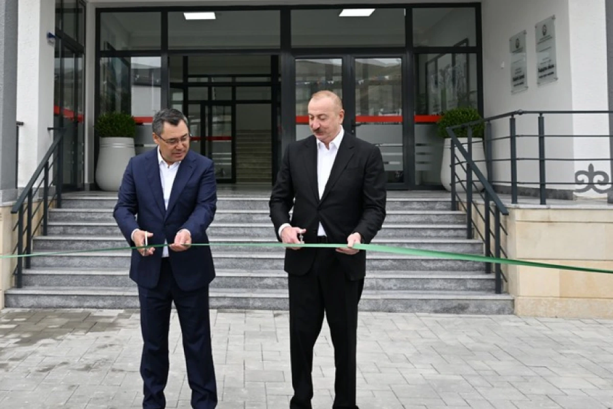 Azərbaycan və Qırğızıstan liderləri Ayköl Manas adına Xıdırlı kənd tam orta məktəbinin açılışını edib