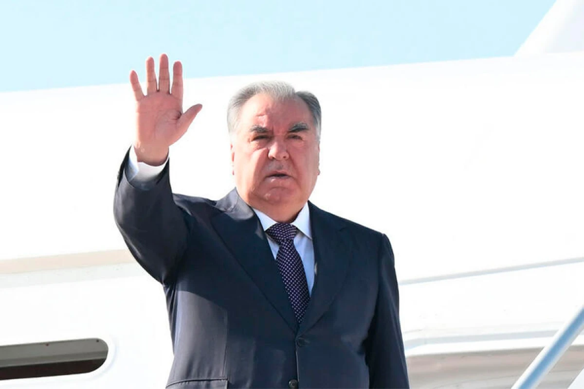 Tacikistan Prezidenti Azərbaycana yola düşdü