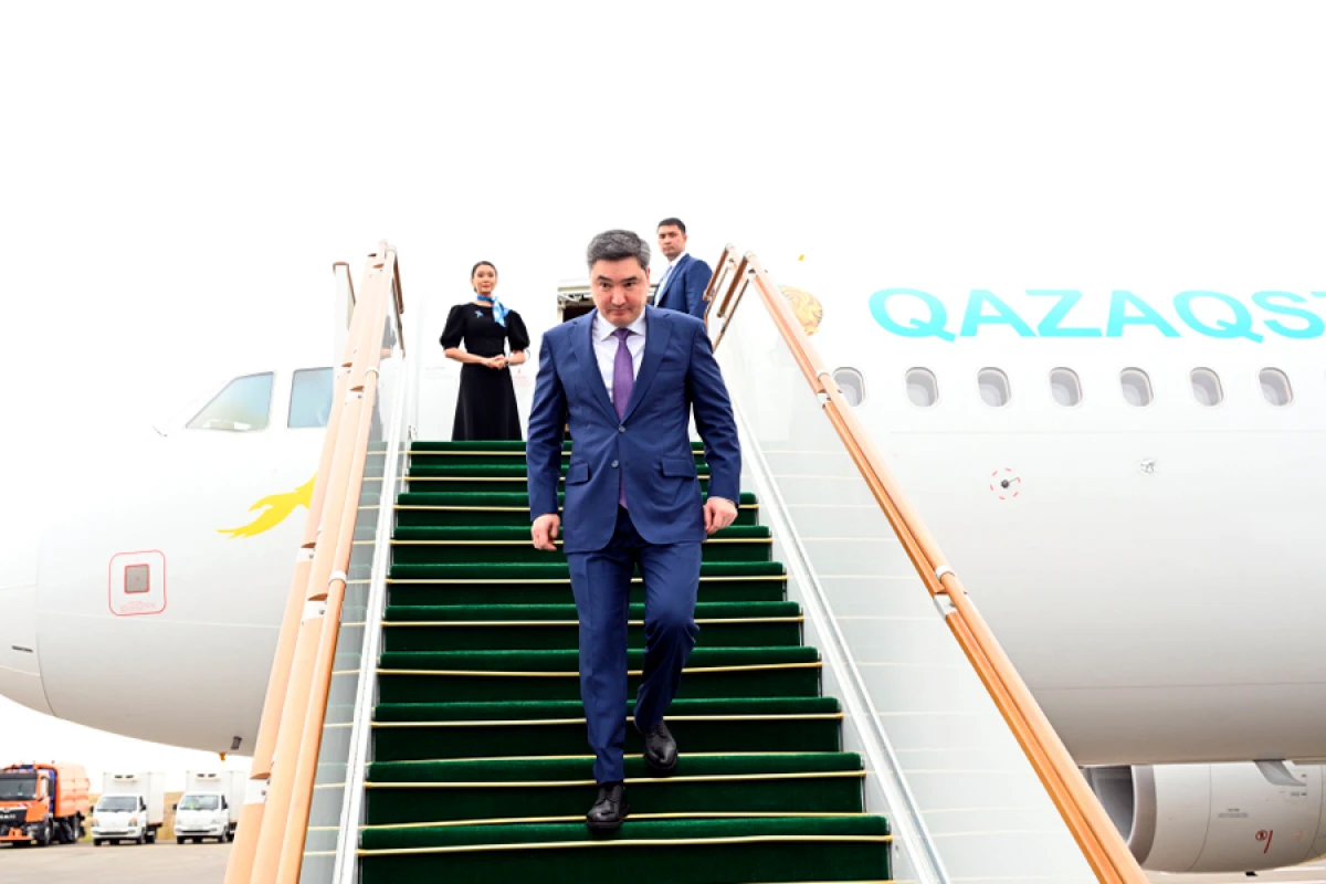 Qazaxıstanın Baş naziri Azərbaycana gəldi