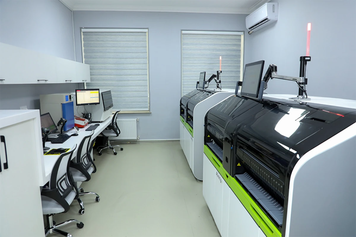Azərbaycanda ilk dəfə laboratoriya nümunələrinin daşınması üçün “ağıllı daşıma sistemi” tətbiq edildi