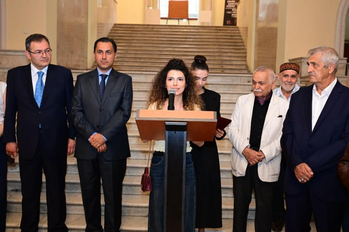 Gənc rəssamların “Sənin adın nədir?” adlı ilk tanıtım sərgisinin açılışı baş tutdu — 1
