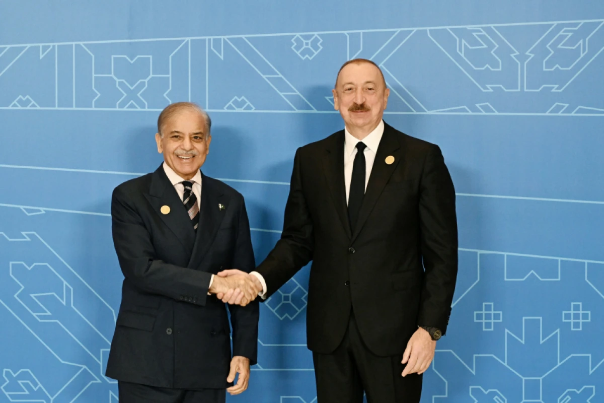 Xankəndi şəhərində İqtisadi Əməkdaşlıq Təşkilatının 17-ci Zirvə görüşü keçirilir, Prezident İlham Əliyev Zirvə görüşündə çıxış etdi - YENİLƏNDİ 5 — 1