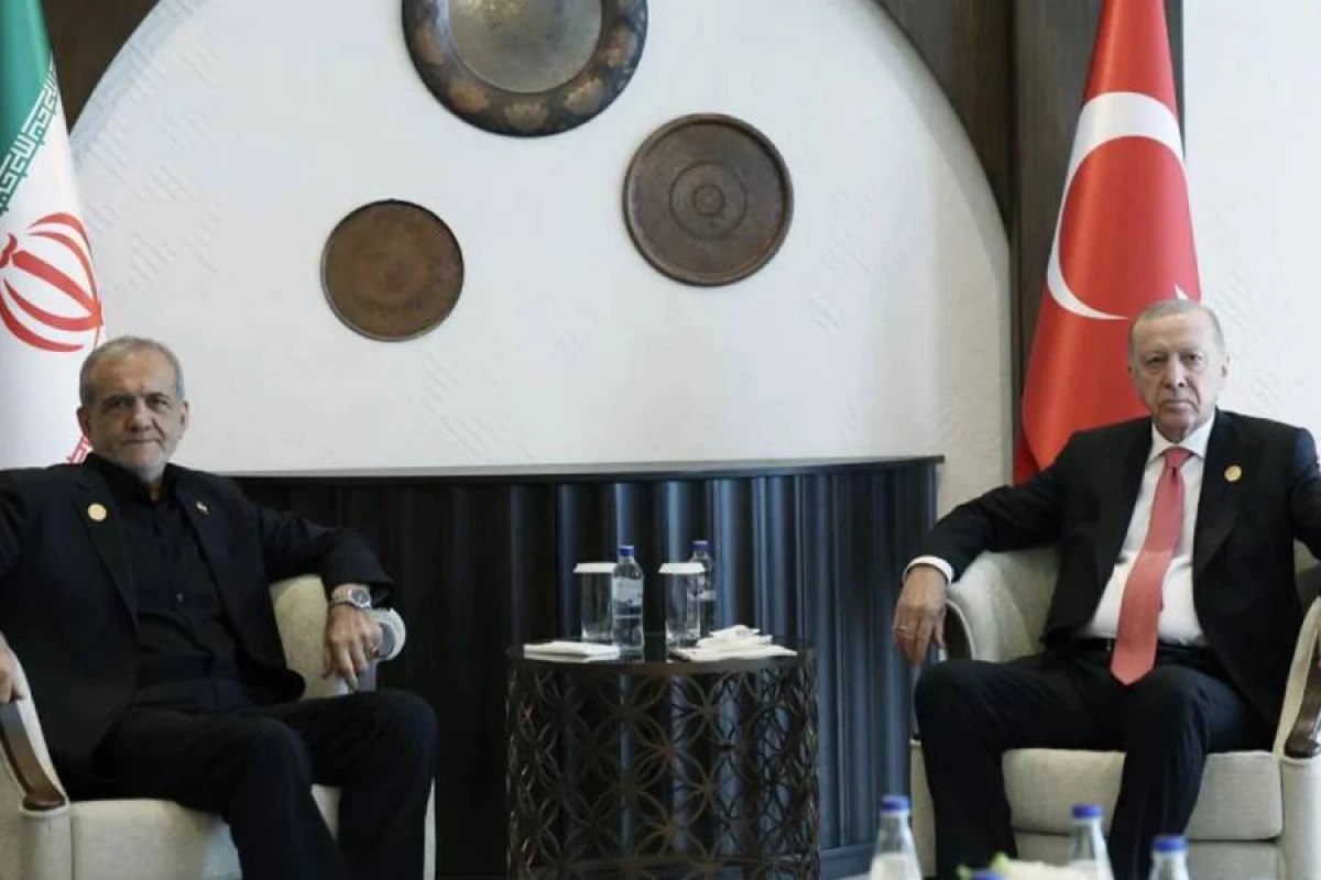 Ərdoğan Pezeşkianla görüşdü